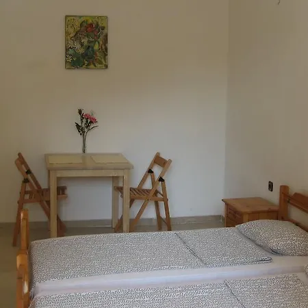 Διαμέρισμα St Paul And Peter's House *