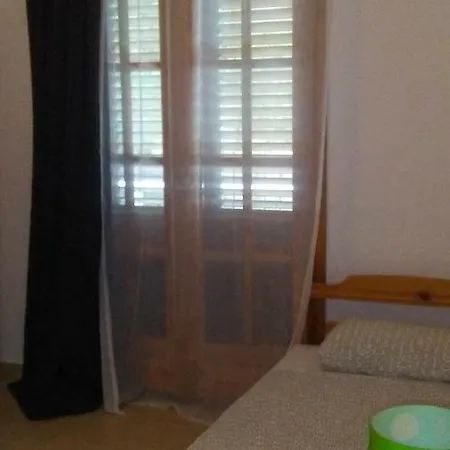 Διαμέρισμα St Paul And Peter's House Ασπροβάλτα