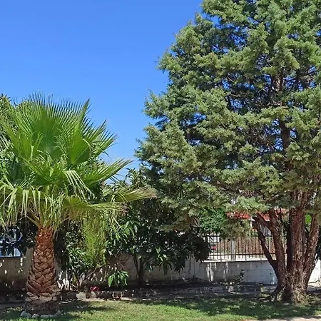 St Paul And Peter's House Lägenhet *