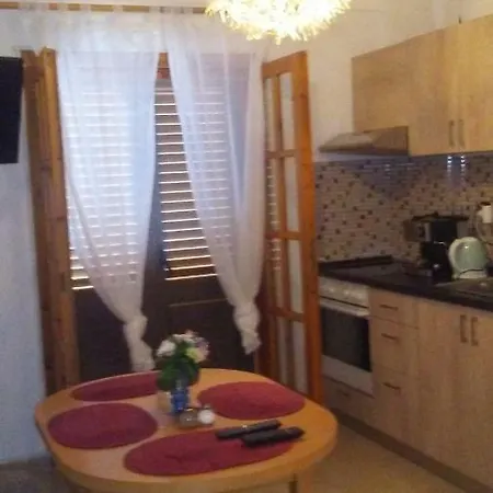 St Paul And Peter's House Appartement