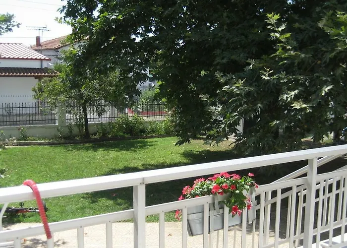 St Paul And Peter's House Apartment